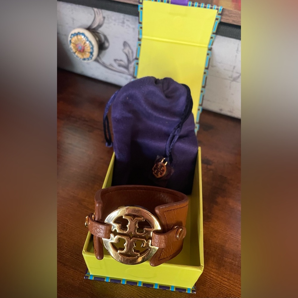 Tory Burch Wide Leather and Gold Emblem Double-Snap Cuff Bracelet - Picture 8 of 12
